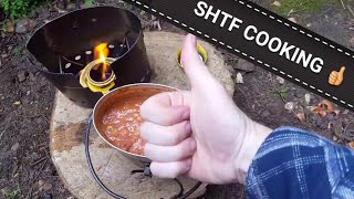 Camping  bushcraft cooking corned beef hash in Swedish army mess kit [upl. by Griffis161]