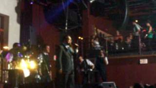 GILBERTO SANTA ROSA  PERDONAME  CLUB RIO SAN ANTONIO TX [upl. by Lejeune984]