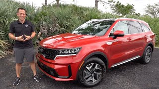 Is the 2021 Kia Sorento EX a BETTER hybrid SUV than a Toyota Highlander [upl. by Moncear]