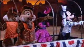 Buffalo Bills Wild West Show at Disneyland Paris [upl. by Frohne]