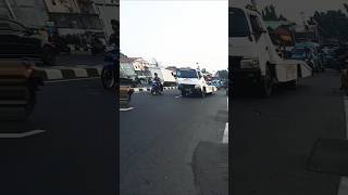 Manuver truk towing shortvideo barabab5 [upl. by Nonnair]