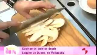 Receta  Boletus al ajillo [upl. by Vena]