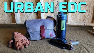 UPDATED EDC MAN BAG LOADOUT Man Purse [upl. by Aicsile]