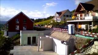 Ein Holzhaus von LEHNER Holzbau in der Schweiz entsteht [upl. by Arateehc]