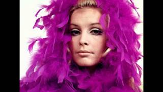 Patty Pravo  quotTempo tempoquot 1967  INEDITO [upl. by Lenrow]