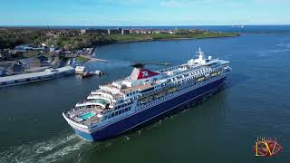 Fred Olsen Cruise Ship The Balmoral Leaving The River Tyne [upl. by Ahsemik]