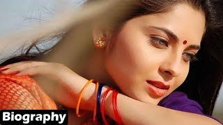 Sonalee Kulkarni  Biography [upl. by Alexine]