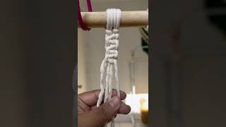 Nudo básico en macramé 🧵 macrametutorial macramediy [upl. by Nessah771]