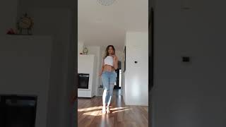 Deisy Carrera bachata footwork challenge [upl. by Clio]