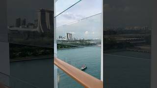 Genting Dream Cruise Kapal Pesiar [upl. by Aillicec]