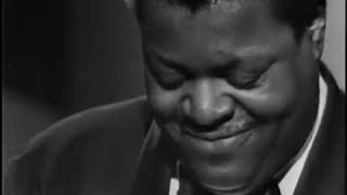 Jazz Icons  Oscar Peterson  Live In 63 64 65 [upl. by Schnurr]