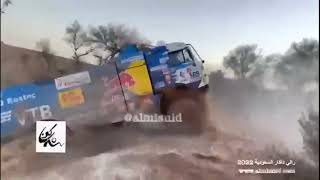 IMPRESIONANTE El paso de los KAMAZ en el Dakar 2022 [upl. by Llerahc393]