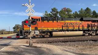 Pair of GEVOs Lead BNSF Manifest Headed to Navasota TX on Conroe Subdivision  101824 [upl. by Swor]