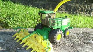 John Deere 6650 [upl. by Esahc]