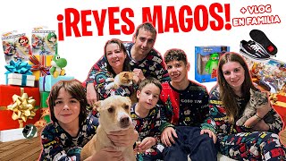 1  👨‍👩‍👧‍👦 ¡ABRIENDO regalos 🎁 de REYES MAGOS   Vlog CABALGATA de VÉLEZ [upl. by Akinaj]