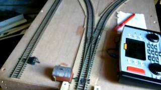 Hornby Digital reverse loop Module R8238 DCC Part 1 [upl. by Scarlet]