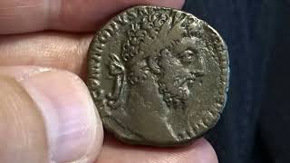 Commodus sestertius RIC 512 [upl. by Cherrita906]