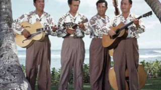 Ill Weave A Lei Of Stars For You  Royal Hawaiian Serenaders  1948 [upl. by Eissac668]