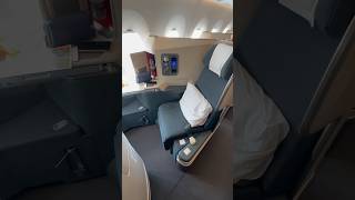 Cathay Pacific Business Class A3501000 [upl. by Lansing]