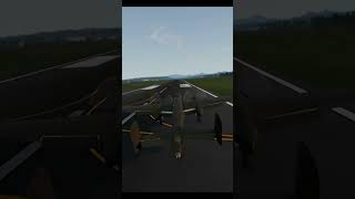 B25 Bomber almost crashes at landing [upl. by Dougy]