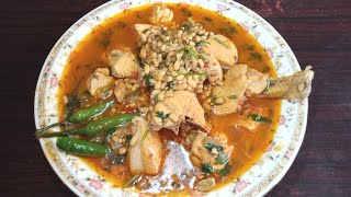 CHICKEN PHALIYAN GRAVY KE SAATH  RECIPE [upl. by Anailuig833]