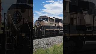 Rare WagonWheel Executive SD70MAC DPU [upl. by Hibbert863]