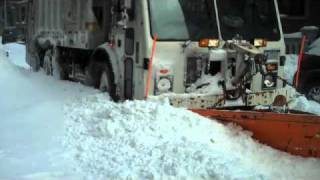 Snow Plows  Queens  December 27 2010 [upl. by Aihsemek870]