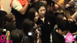 大酥團ampSosius 110908 SNSD in Taiwan Taoyuan Airport 3  FanCam [upl. by Duma]