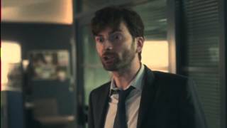 David Tennant in the same scene for British and American versions of Broadchurch [upl. by Rebah]