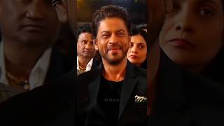 tujhe dekha to ye jana sanam  viralshorts srk hindisong [upl. by Ahseekat]