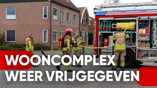 Hulpdiensten vinden mogelijk explosief bij woningbrand in Krommenie [upl. by Howlyn953]