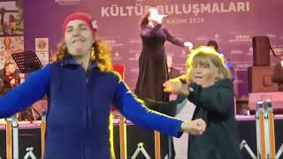 DERYA KUSCU AL YARIM BUDA SANA ORDU GUNLERI YENIKAPI ISTANBUL 2024 [upl. by Brynn163]