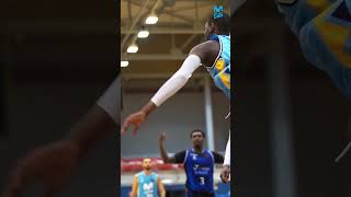 Movistar Estudiantes  2324  Alley oop Yannick Nzosa  pretemporada [upl. by Rialb]