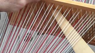 Band weaving finding the correct starting shed  Vävstuga howto [upl. by Alika]