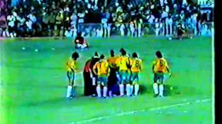 Amistoso de Despedida de Garrincha 1973 Brasil x Combinado Estrangeiro [upl. by Oinimreh]