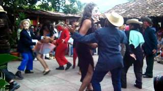 Folklore Salvadoreño Los Viejos de Agosto en Panchimalco Ballet Folklorico Nacional [upl. by Ettenel278]