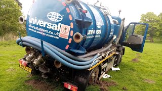 Rb44 winching out bogged in Mercedes unimog tanker weighing 165 tons 💪 [upl. by Hollingsworth4]