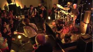 The Yardbirds  Im A Man  Encore [upl. by Hseyaj]