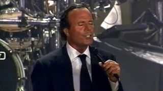 Julio Iglesias  Se Mi Lasci Non Vale Live in Italy 2001 [upl. by Islean]