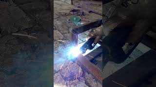 Metal pipe running welding technic [upl. by Odelle]