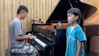 Sawang amp Emilie Sing quotIssaquot in Karen Language [upl. by Maurice]