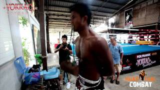 Buakaw Por Pramuk vs Dzhabar Askerov II  Yokkao Extreme 2012 [upl. by Nicolis569]