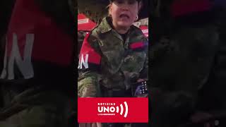 Arresto en Santo Domingo Asistente de fiscal con símbolos del ELN  Noticias UNO [upl. by Prowel136]