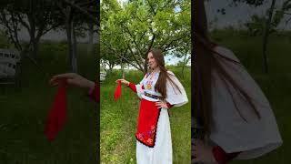 Albanian folk costumes [upl. by Fe418]