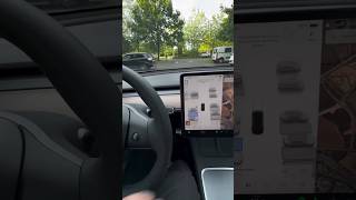 Watch Tesla Park PERFECTLY on its Own tesla autopilot fsd technology [upl. by Karlen]