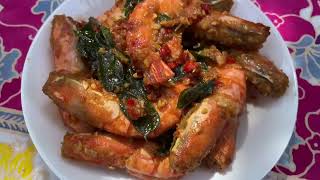 ASMR OUTDOOR COOKING SALTED EGG PRAWNS  resepi udang telur masin [upl. by Ardnuahc320]