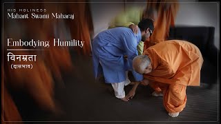 Mahant Swami Maharaj Embodying Humility  दासभाव [upl. by Aissyla]