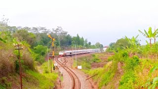 Kereta Api Baturraden Ekspres Berani Ngebut di Tikungan Tajam Stasiun Warung Bandrek [upl. by Bohaty]