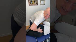 Chiropractic adjustment of the Sacroiliac joint with drop Kiropraktorerik [upl. by Nary]