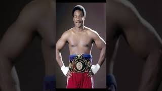 george foreman defense style miketyson boxing boxingvideo [upl. by Ahsihat]